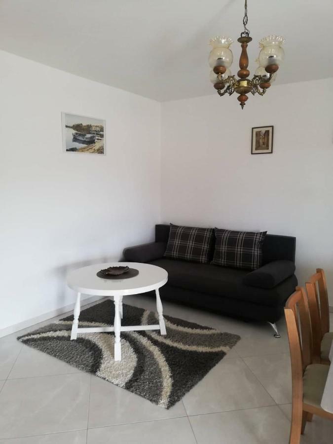 Apartments Zvonimir Privlaka  Exterior foto